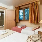 Chamois By Interhome Lägenhet *
